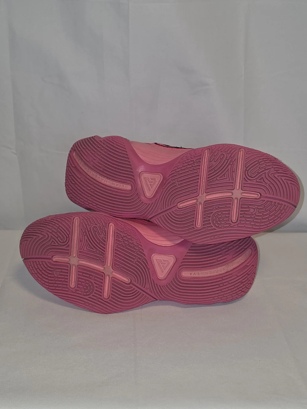 Nike Gianni's Immortality 4 Kids 5 Pink Basketball Shoes